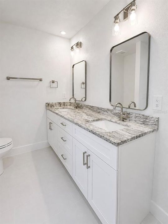For Rent: $2,400 (4 beds, 3 baths, 1706 Square Feet)