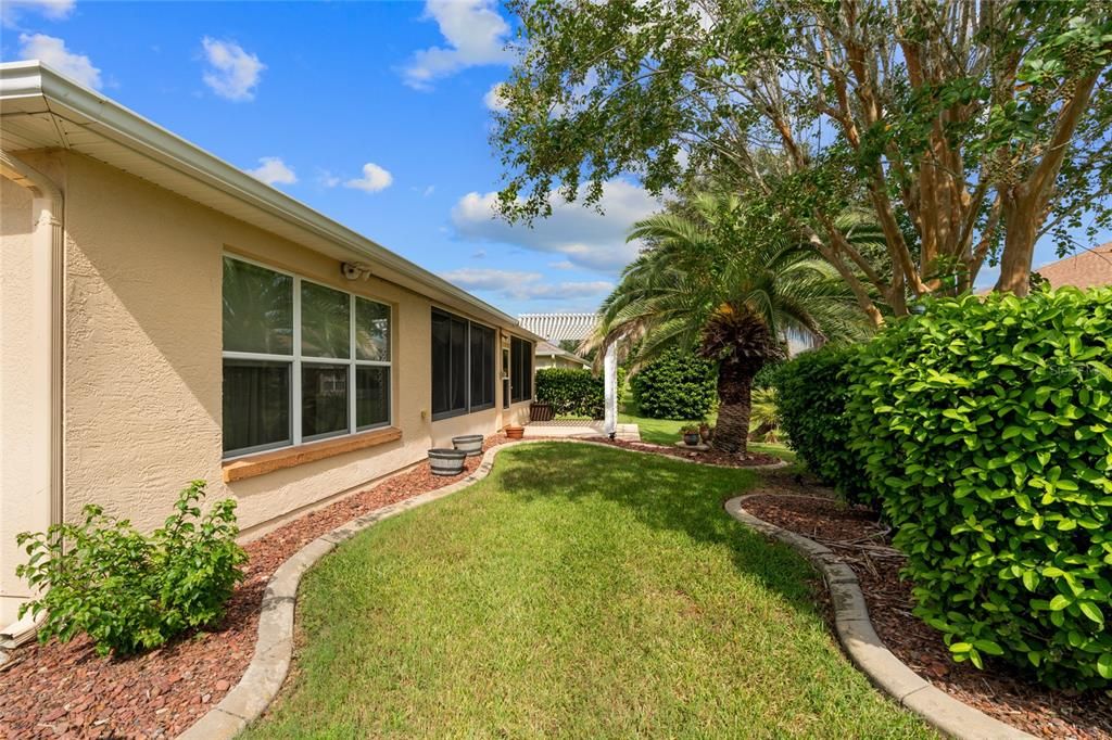 For Sale: $324,999 (3 beds, 2 baths, 1720 Square Feet)