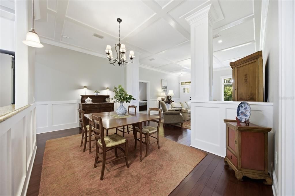For Sale: $550,000 (3 beds, 2 baths, 1840 Square Feet)