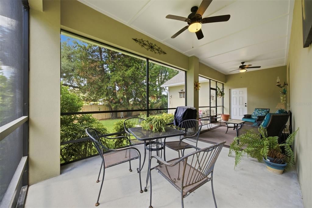 For Sale: $550,000 (3 beds, 2 baths, 1840 Square Feet)