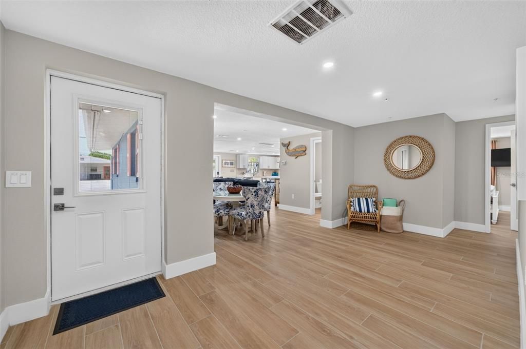 For Sale: $1,100,000 (4 beds, 2 baths, 2223 Square Feet)
