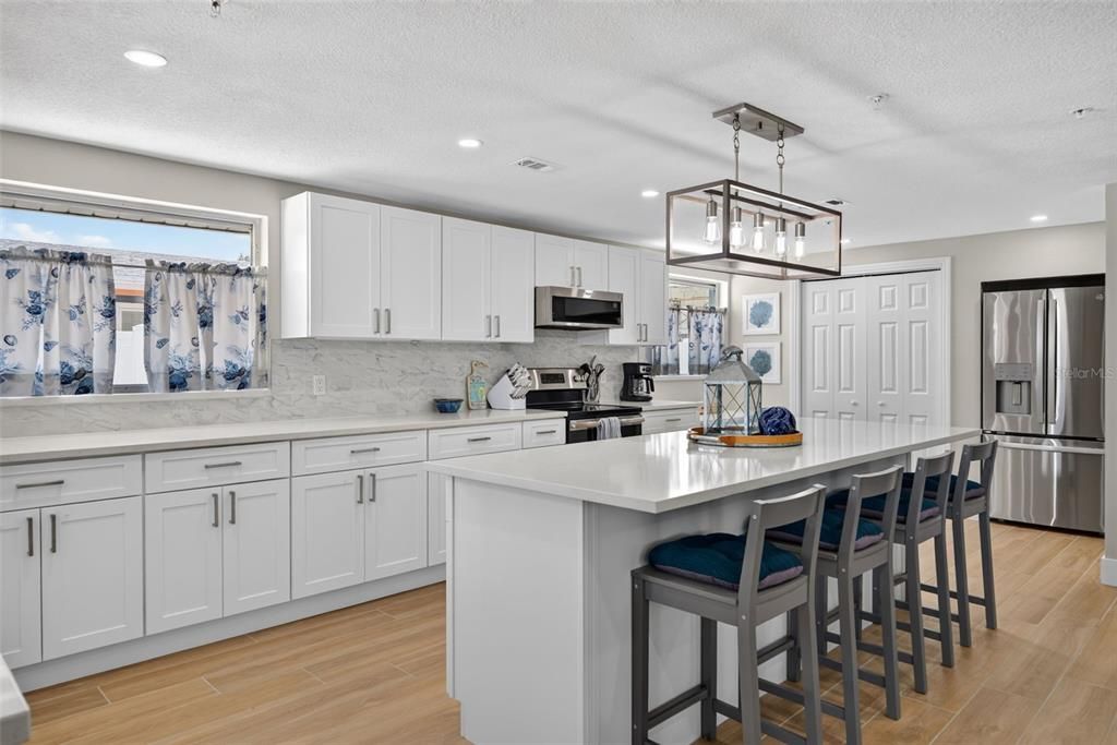For Sale: $1,100,000 (4 beds, 2 baths, 2223 Square Feet)