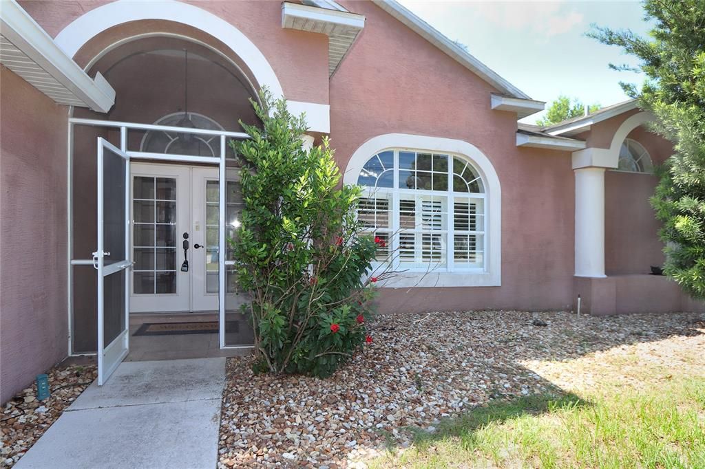 For Sale: $329,000 (3 beds, 2 baths, 1810 Square Feet)
