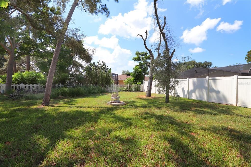 For Sale: $329,000 (3 beds, 2 baths, 1810 Square Feet)