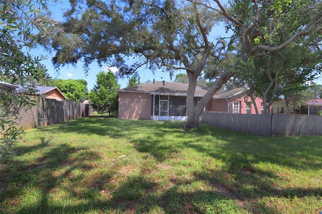 For Sale: $329,000 (3 beds, 2 baths, 1810 Square Feet)