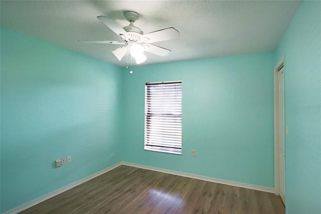 For Sale: $329,000 (3 beds, 2 baths, 1810 Square Feet)