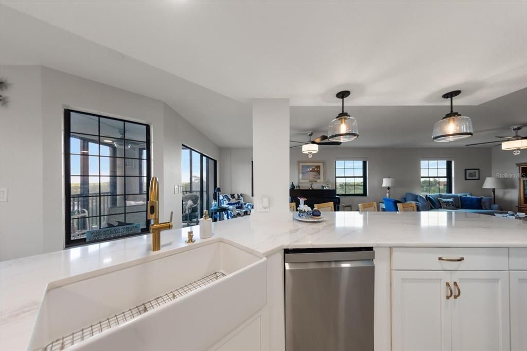 For Sale: $850,000 (2 beds, 3 baths, 2985 Square Feet)