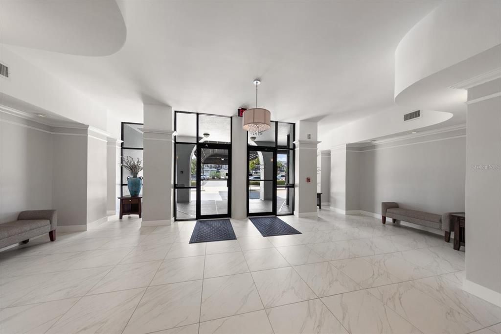 For Sale: $850,000 (2 beds, 3 baths, 2985 Square Feet)