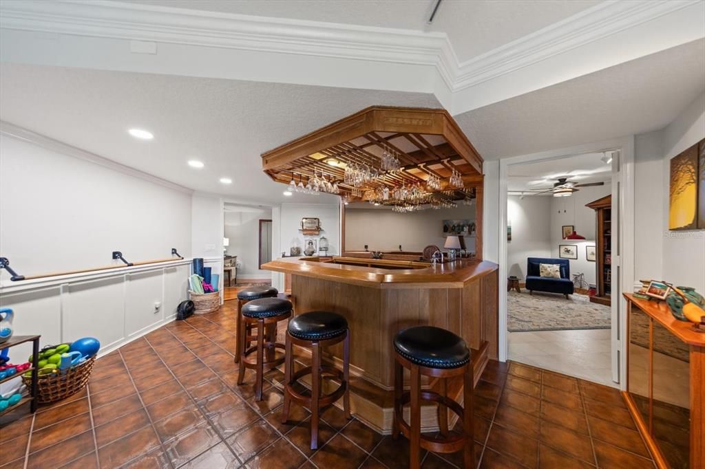 For Sale: $850,000 (2 beds, 3 baths, 2985 Square Feet)