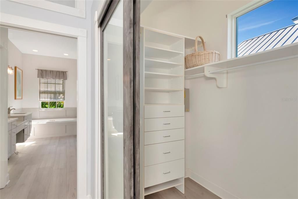 For Sale: $1,790,000 (4 beds, 3 baths, 2838 Square Feet)