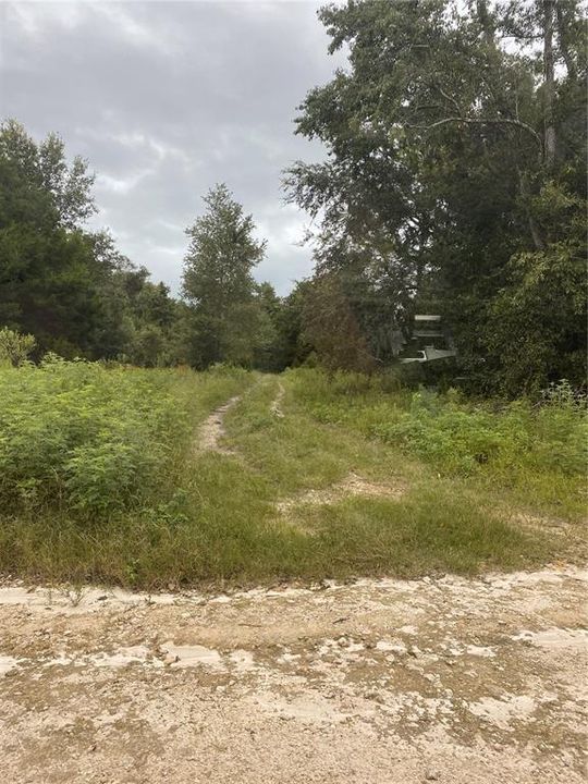 待售: $41,777 (0.25 acres)