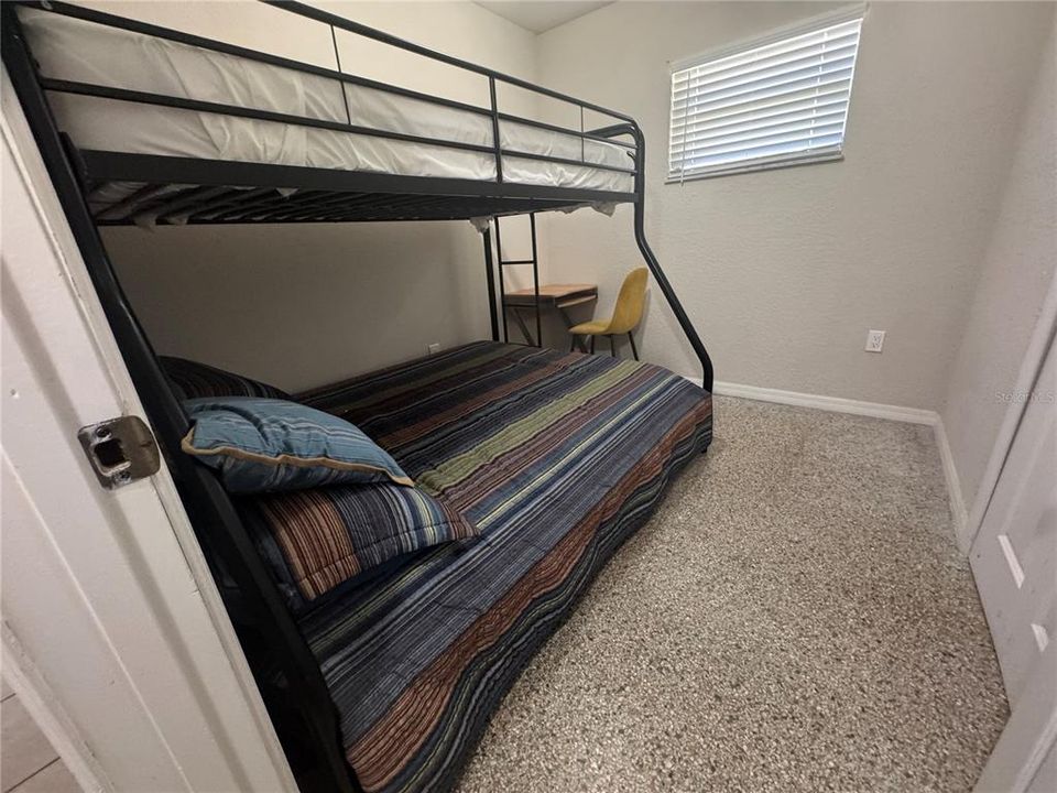 For Sale: $270,000 (3 beds, 2 baths, 1024 Square Feet)