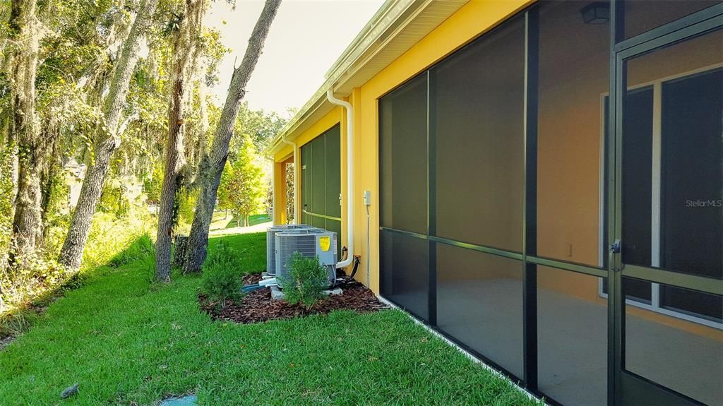 For Rent: $2,200 (3 beds, 2 baths, 1550 Square Feet)