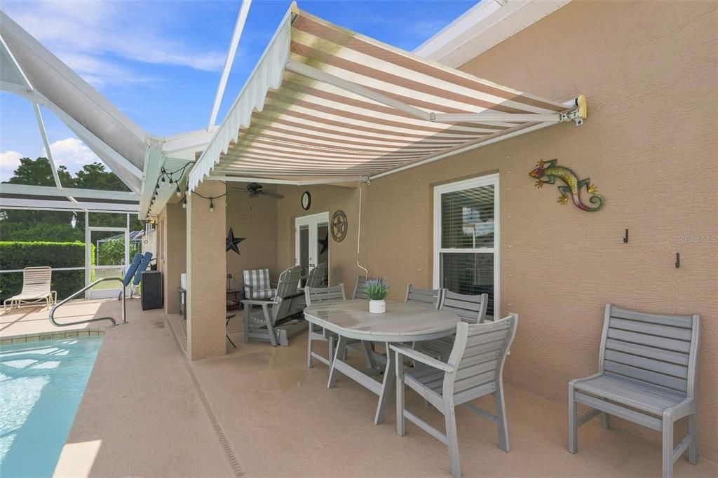 En Venta: $389,900 (3 camas, 2 baños, 1623 Pies cuadrados)