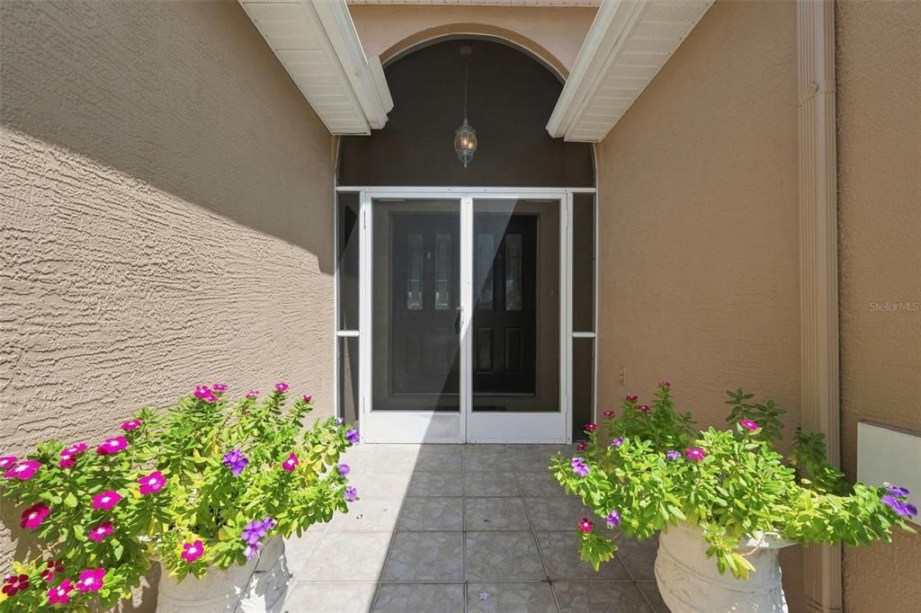 En Venta: $389,900 (3 camas, 2 baños, 1623 Pies cuadrados)