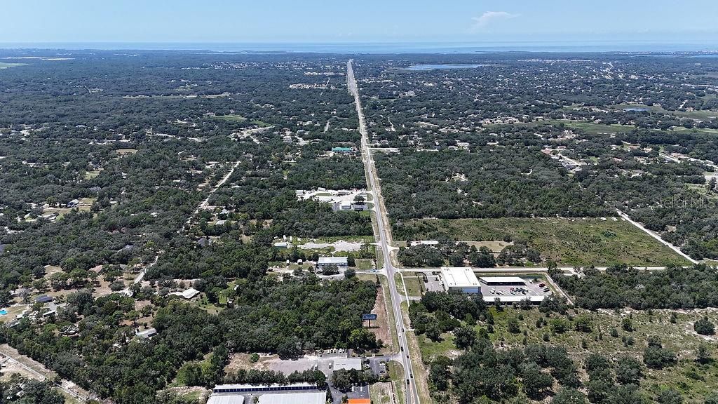 На продажу: $750,000 (1.68 acres)