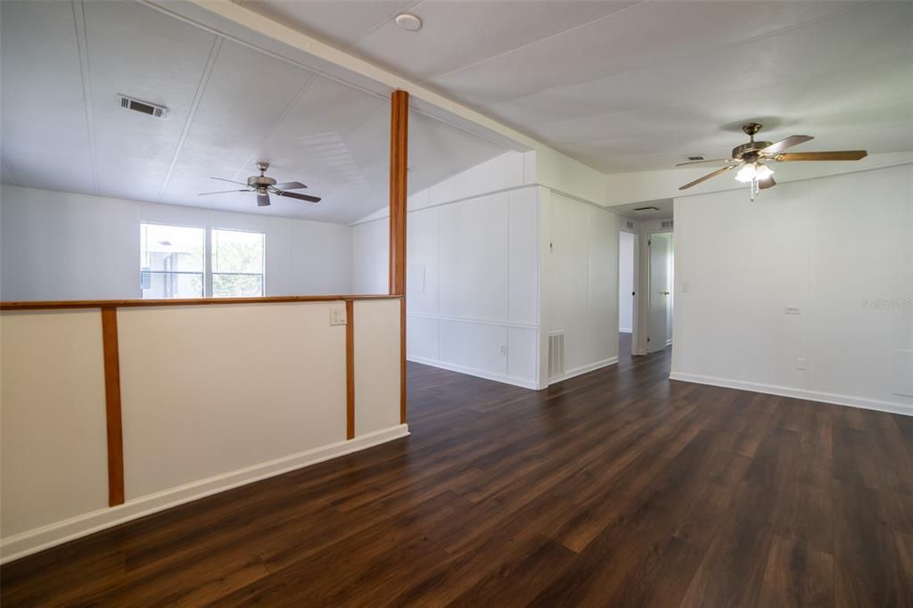 For Rent: $1,695 (2 beds, 2 baths, 937 Square Feet)