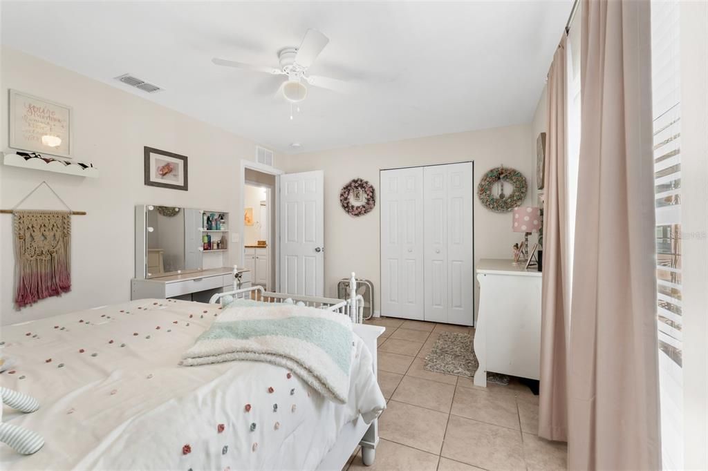 For Sale: $310,000 (3 beds, 2 baths, 1608 Square Feet)