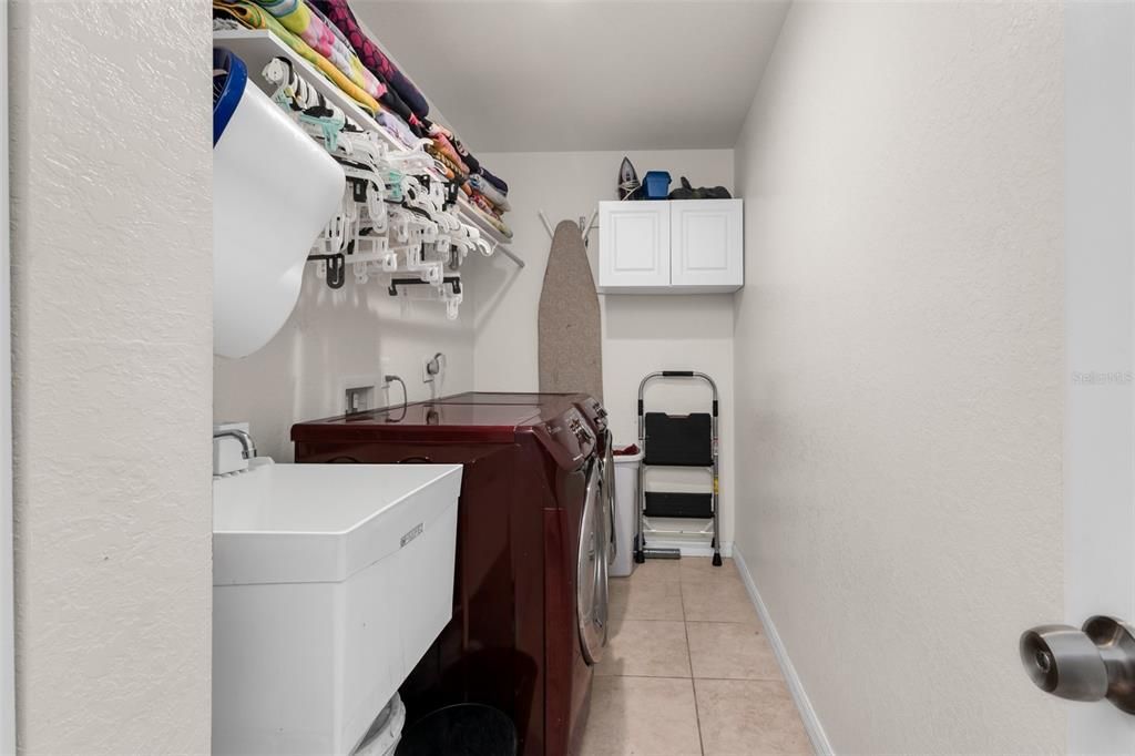 For Sale: $310,000 (3 beds, 2 baths, 1608 Square Feet)