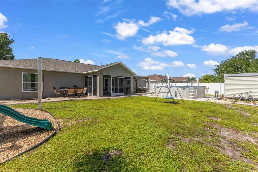 For Sale: $310,000 (3 beds, 2 baths, 1608 Square Feet)