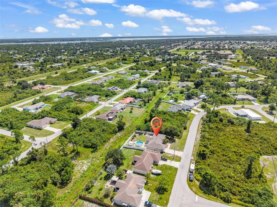 For Sale: $310,000 (3 beds, 2 baths, 1608 Square Feet)