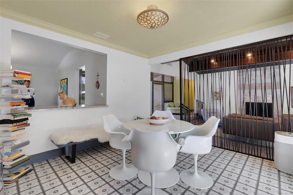 For Sale: $650,000 (4 beds, 2 baths, 2317 Square Feet)