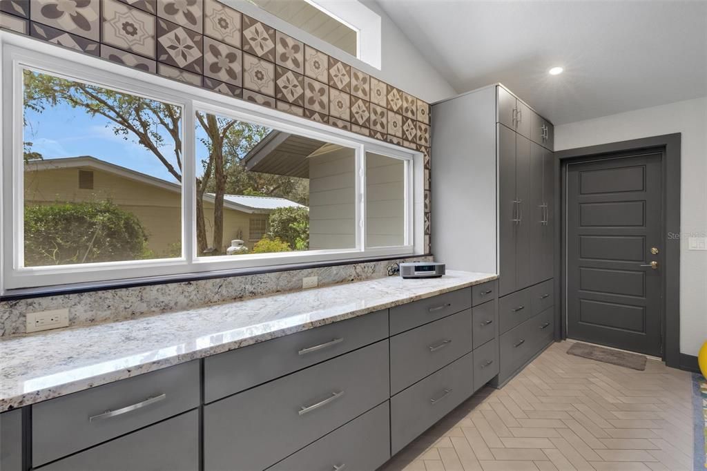 For Sale: $650,000 (4 beds, 2 baths, 2317 Square Feet)
