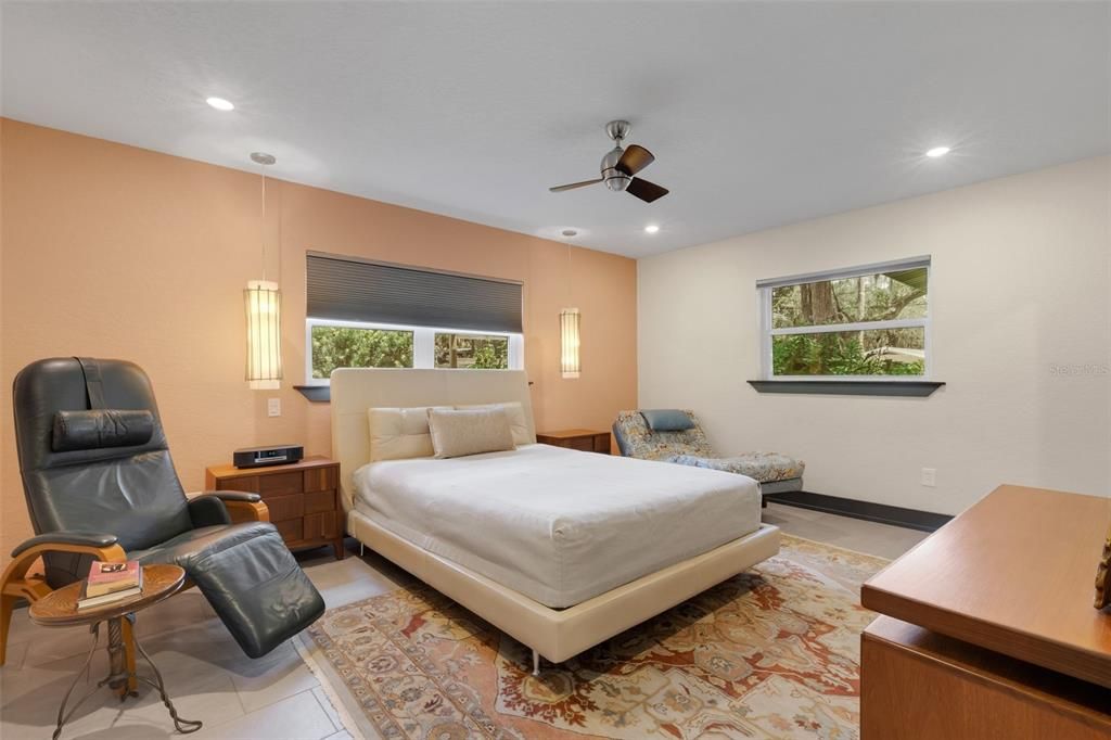 For Sale: $650,000 (4 beds, 2 baths, 2317 Square Feet)