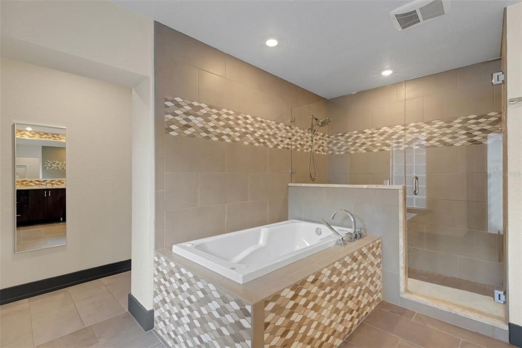 For Sale: $650,000 (4 beds, 2 baths, 2317 Square Feet)