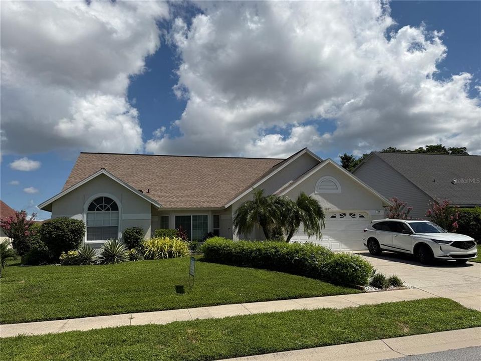 For Sale: $499,500 (4 beds, 2 baths, 2041 Square Feet)