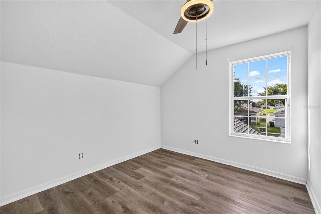 For Sale: $325,000 (4 beds, 2 baths, 1390 Square Feet)