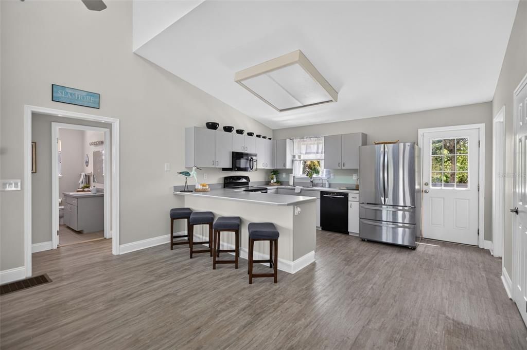 En Venta: $599,900 (3 camas, 2 baños, 1280 Pies cuadrados)