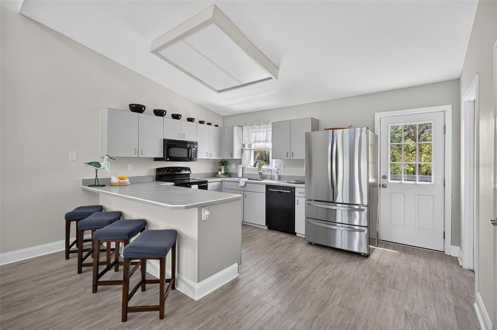 En Venta: $599,900 (3 camas, 2 baños, 1280 Pies cuadrados)