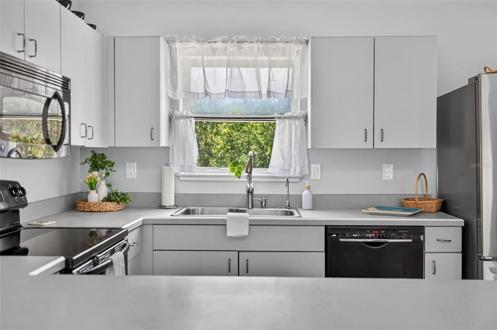 En Venta: $599,900 (3 camas, 2 baños, 1280 Pies cuadrados)