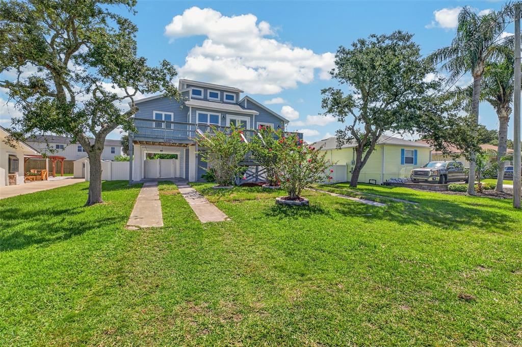 En Venta: $599,900 (3 camas, 2 baños, 1280 Pies cuadrados)