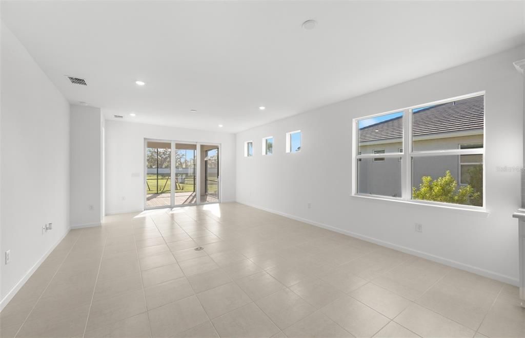 For Sale: $439,990 (2 beds, 2 baths, 1579 Square Feet)