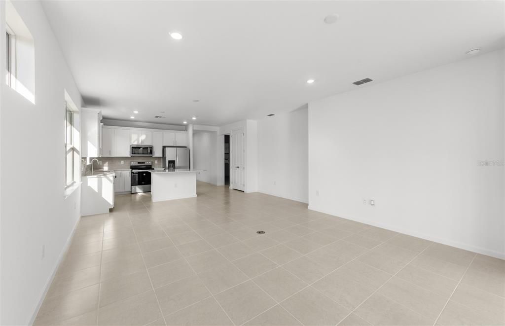 For Sale: $439,990 (2 beds, 2 baths, 1579 Square Feet)