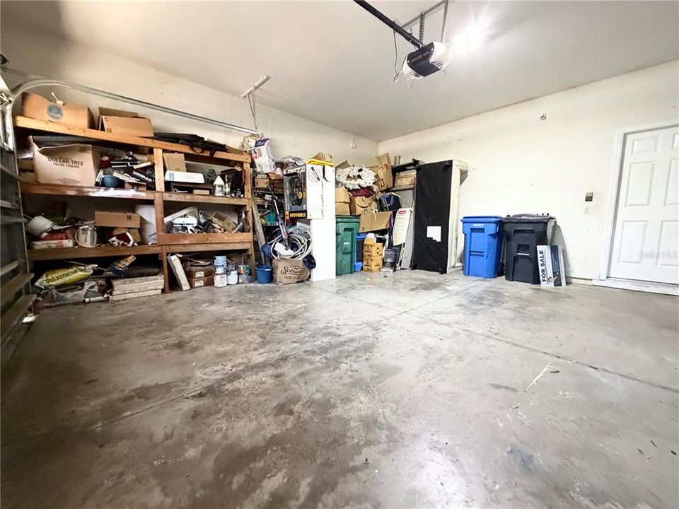 For Rent: $3,000 (4 beds, 2 baths, 3534 Square Feet)