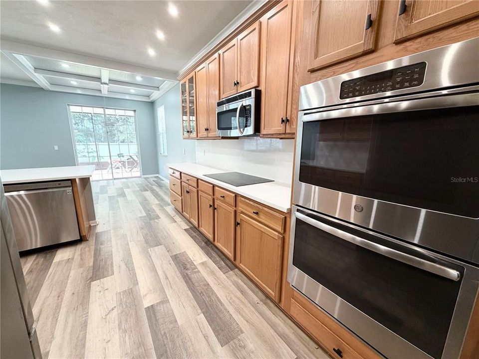 For Rent: $3,000 (4 beds, 2 baths, 3534 Square Feet)