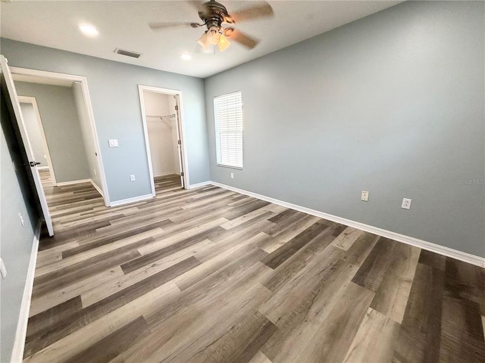 For Rent: $3,000 (4 beds, 2 baths, 3534 Square Feet)