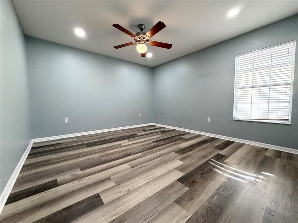 For Rent: $3,000 (4 beds, 2 baths, 3534 Square Feet)