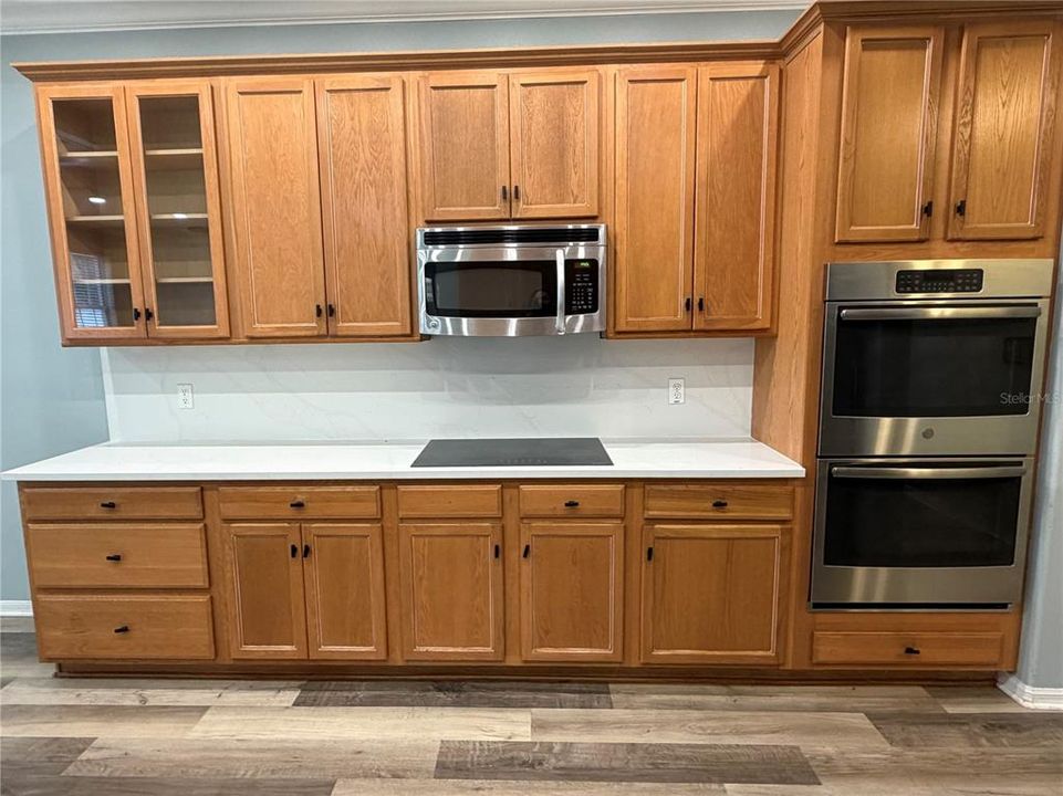 For Rent: $3,000 (4 beds, 2 baths, 3534 Square Feet)