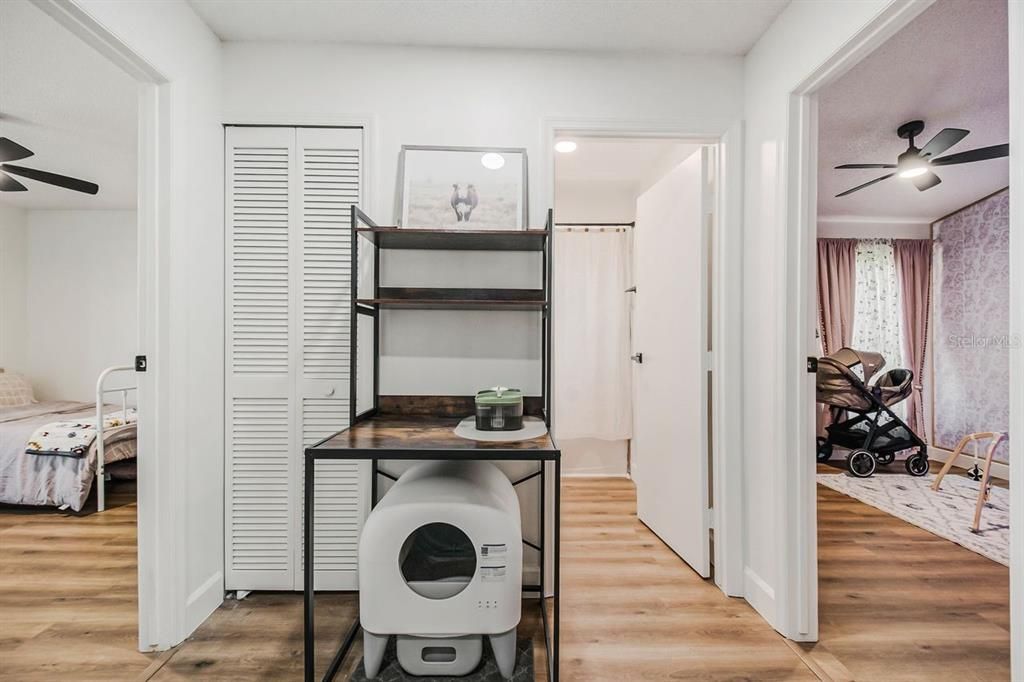 For Sale: $399,900 (3 beds, 2 baths, 1365 Square Feet)