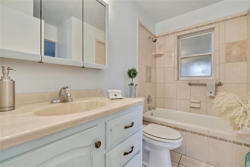 For Sale: $289,900 (3 beds, 2 baths, 1480 Square Feet)