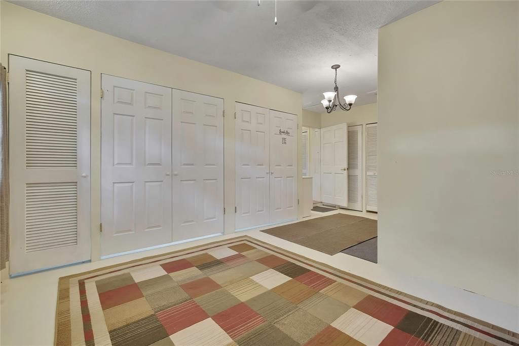 For Sale: $289,900 (3 beds, 2 baths, 1480 Square Feet)