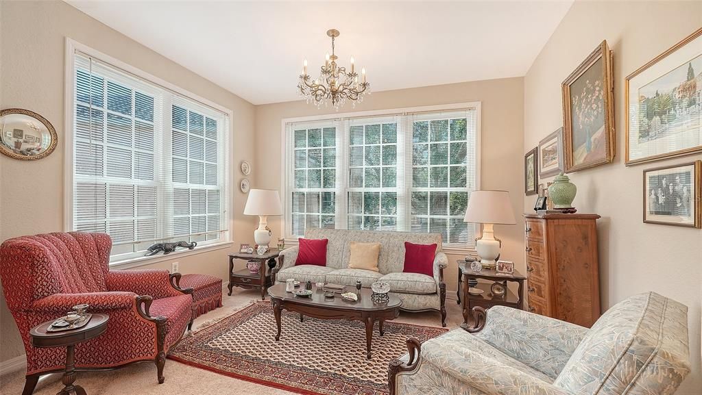 For Sale: $220,000 (3 beds, 2 baths, 1400 Square Feet)