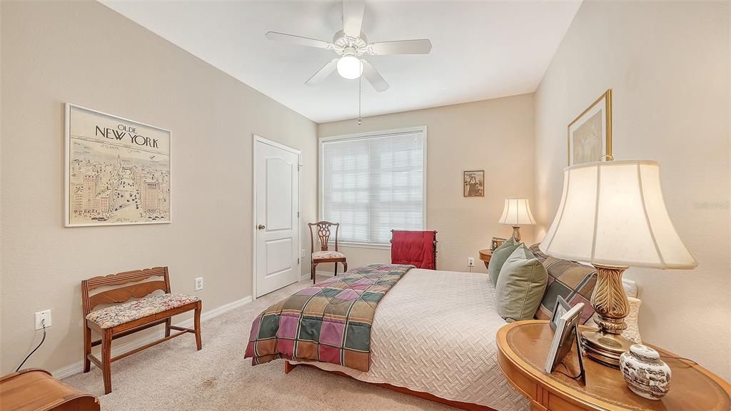 For Sale: $220,000 (3 beds, 2 baths, 1400 Square Feet)