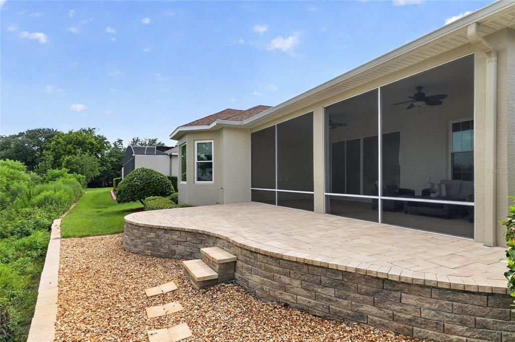 For Sale: $639,000 (3 beds, 2 baths, 2340 Square Feet)