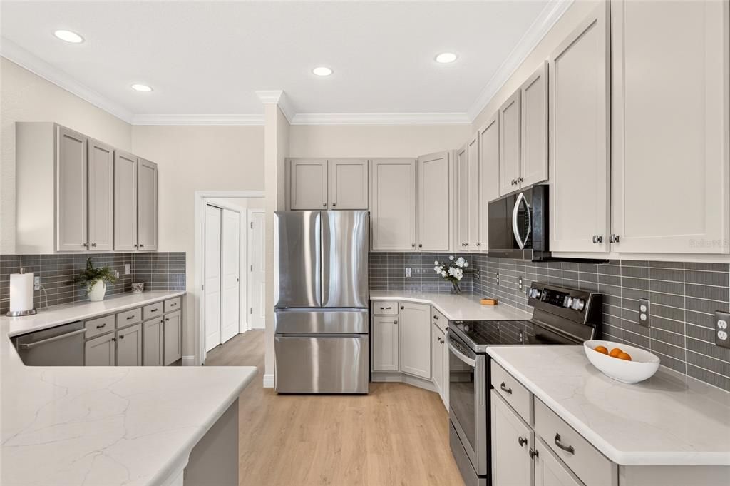 For Sale: $639,000 (3 beds, 2 baths, 2340 Square Feet)