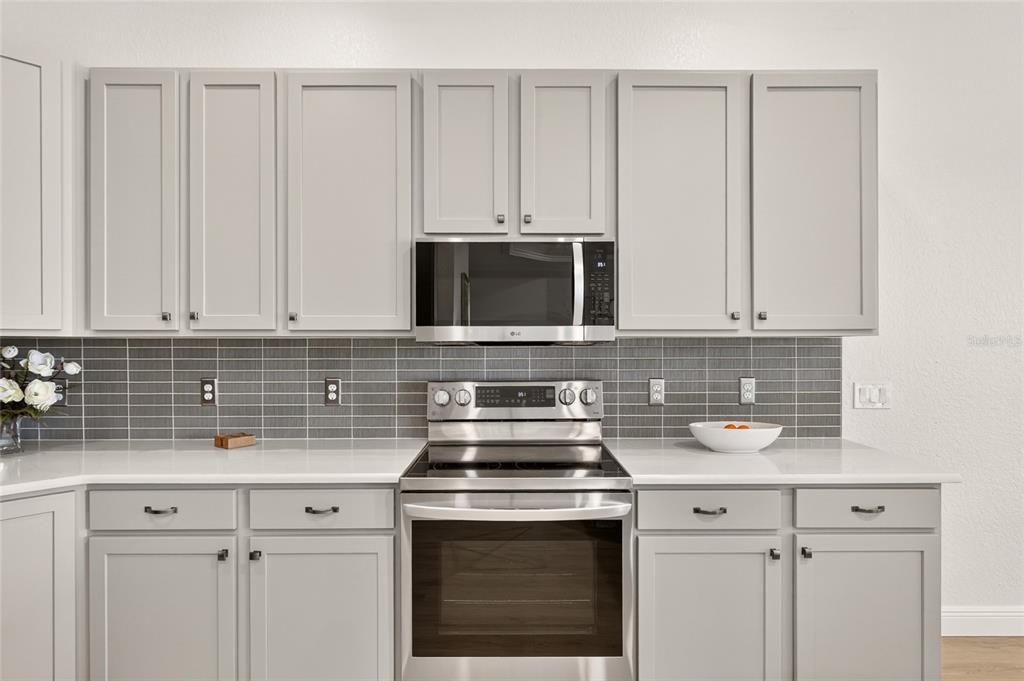 For Sale: $639,000 (3 beds, 2 baths, 2340 Square Feet)